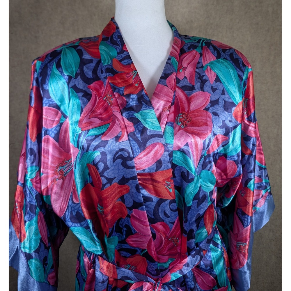 Vintage California Dynasty Floral Satin Robe Large Pink Blue Belted Peignoir USA - Picture 3 of 6